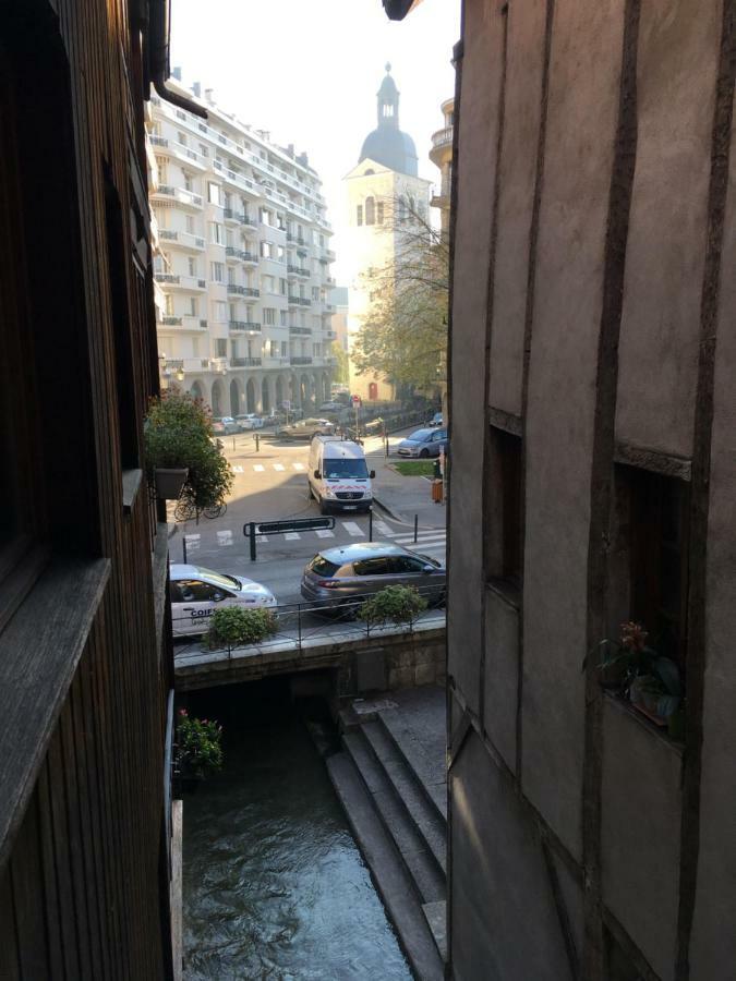 Lodges Du Canal St-Dominique アヌシー エクステリア 写真